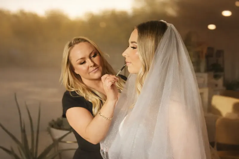 Mirror Mirror Salon & Bridal