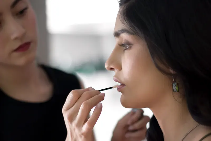 Foriu MIA - Hair & Makeup Services on-demand